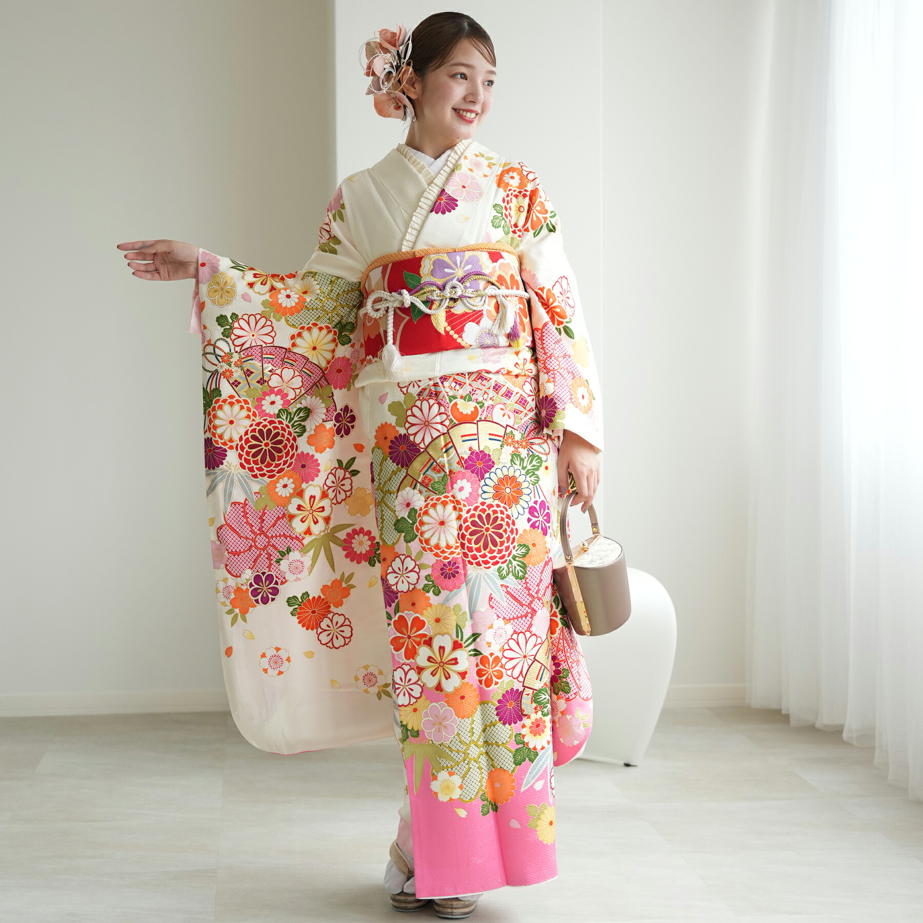【レンタル】振袖 成人式 女性 振袖セット 着物 女 成人式振袖セット 結婚式 振袖＆袋帯 フルセットレンタル 安い 【振袖20点セット 正絹 アンティーク 絵羽 白 ピンク】新品足袋プレゼント｜ひよこ商店