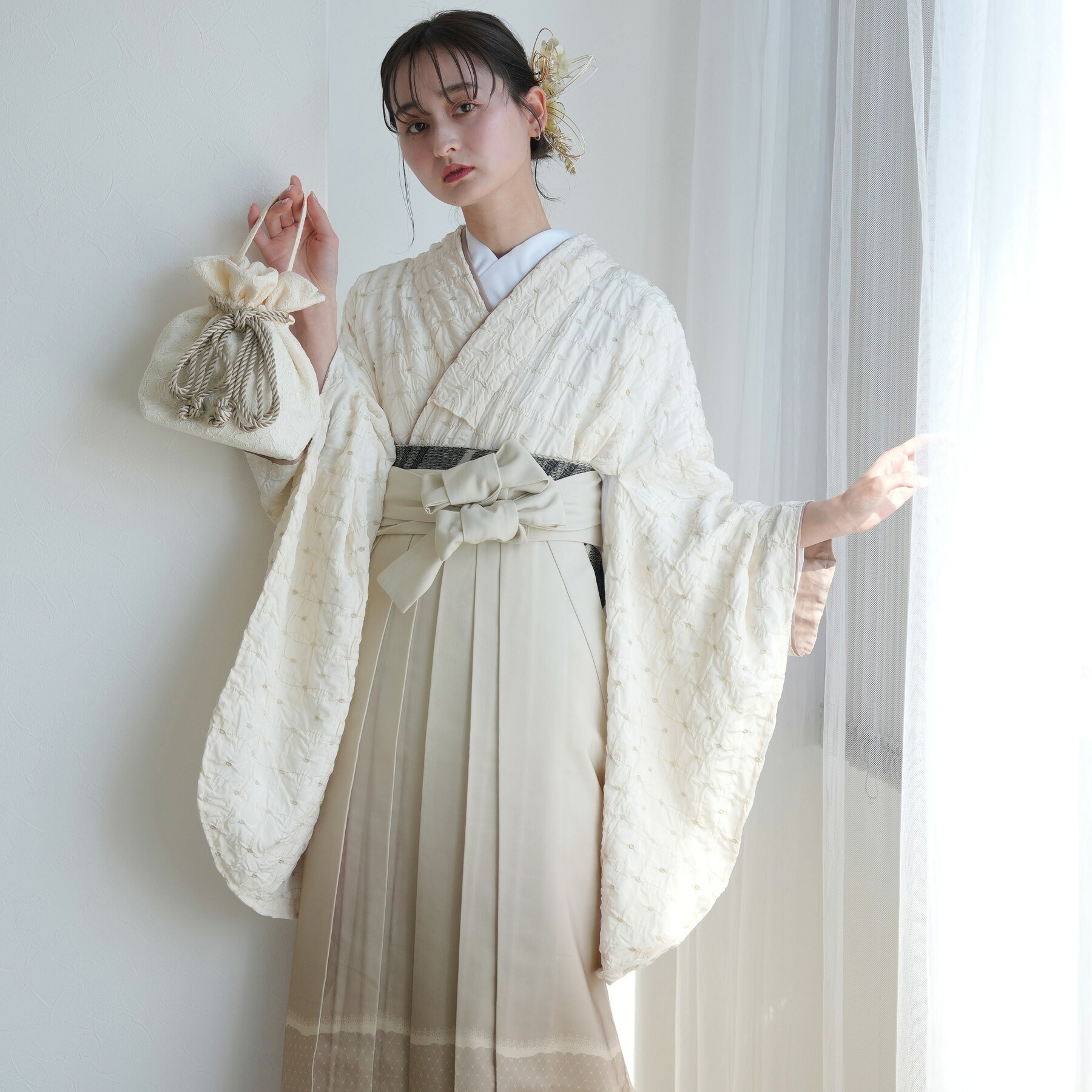 【レンタル】 卒業式 袴 レンタル 17点セット 着物 ニコアンティーク 袴91-99cm（身長153-170cm） 袴セット 卒業式 大学生 着物 刺繍 女性 白系 オフホワイト ベージュ ワントーン クシュふわ生地 個性的 おしゃれ 専門学校 卒服 卒業式 謝恩会 往復送料無料