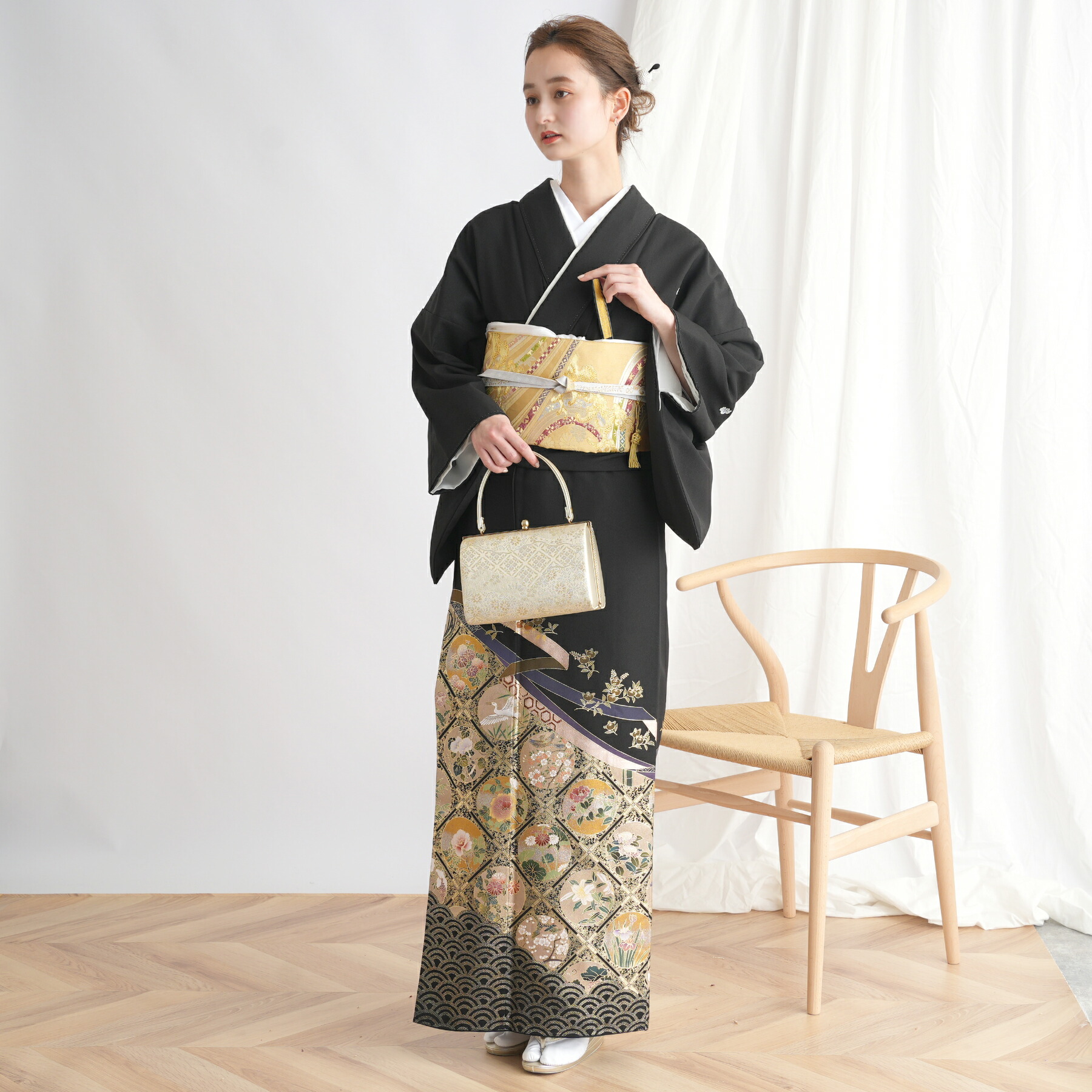 黒留袖・袋帯セット　結婚式　バックおまけ 楽天市場】【レンタル】 黒留袖 mito_373 MR-2901 かずら帯花金