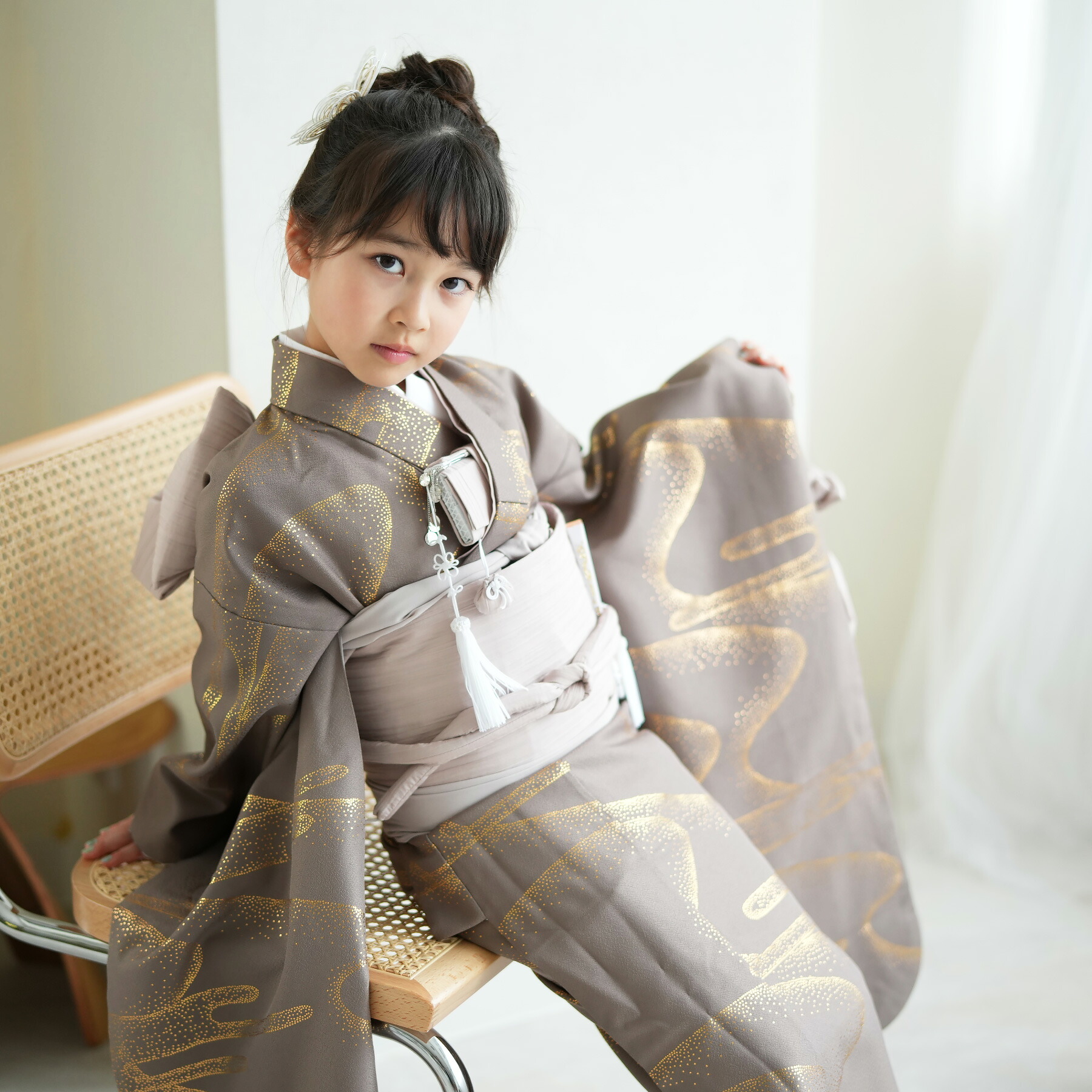 【レンタル】 七五三 7歳 着物 セット ひよこ商店 120cm-135cm前後 七五三 女の子 霞 四つ身 振袖 茶 子供 kids 着物セット お祝い着 記念撮影 フルセット 七歳 七才 7才 日本製作り帯 草履 バッグ びら簪 足袋 往復送料無料 44,199円