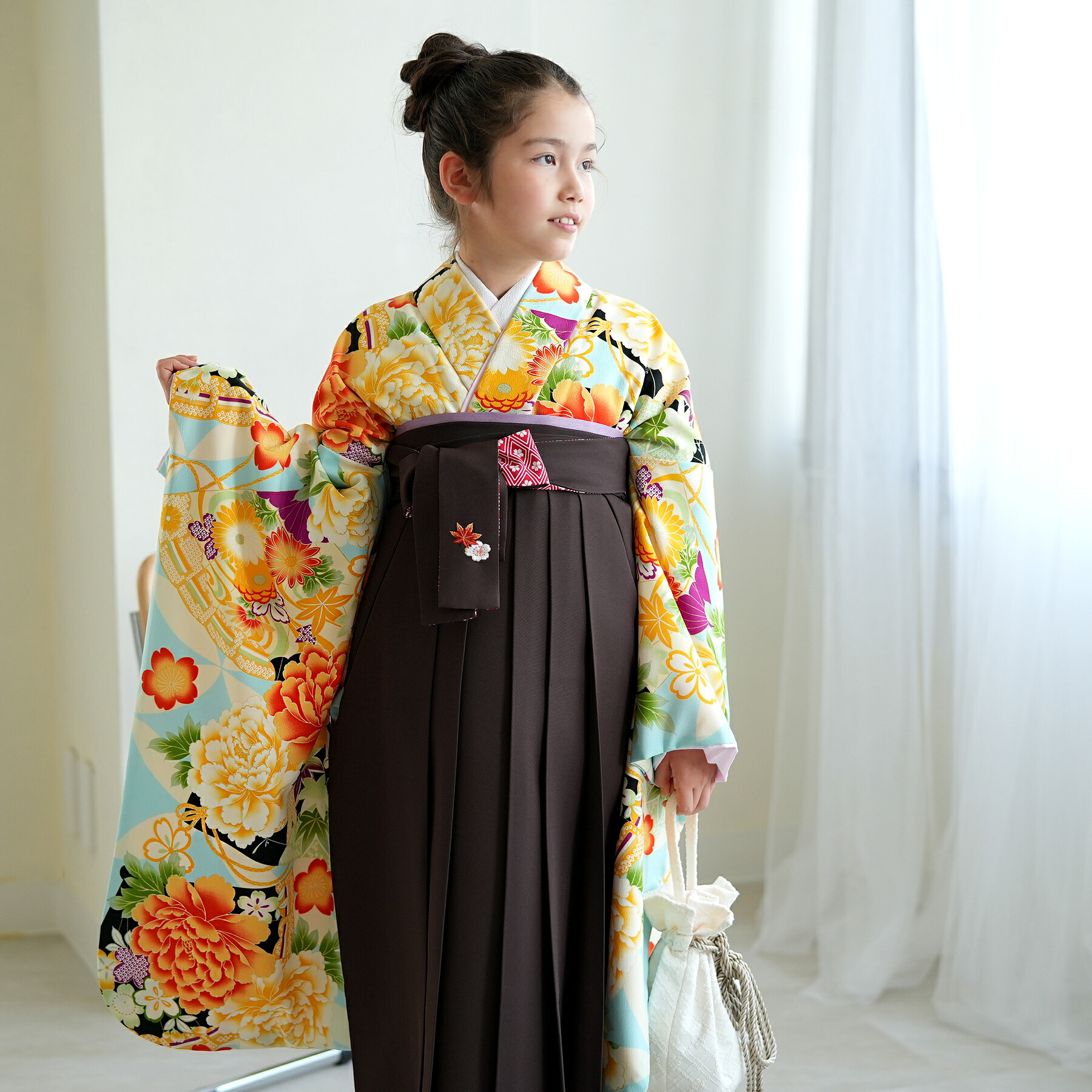 【レンタル】 卒業式 袴 レンタル 小学校 ちはやふる JAPAN STYLE 袴セット 15点セット 袴87cm（身長140-155cm） ジュニア 女の子 着物 女の子 水色 牡丹 子供 朱色 緑 紫 紅葉 扇 七宝 花 菊 桜 小学生 女の子 卒業式 個性派 個性的 往復送料無料｜ひよこ商店
