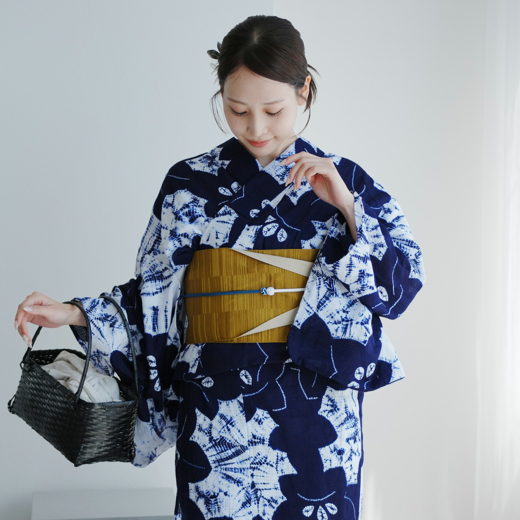 【utatane 京鹿の子絞り/有松染め 浴衣3点セット 伝統工芸士・清江和雄 桔梗】極み 伝統工芸 日本製 国産 国内縫製 手縫い併用 希少 フリーサイズ 浴衣セット（ゆかた・帯・下駄） 一度袖を通すと忘れらないガーゼのような至極の肌当たり