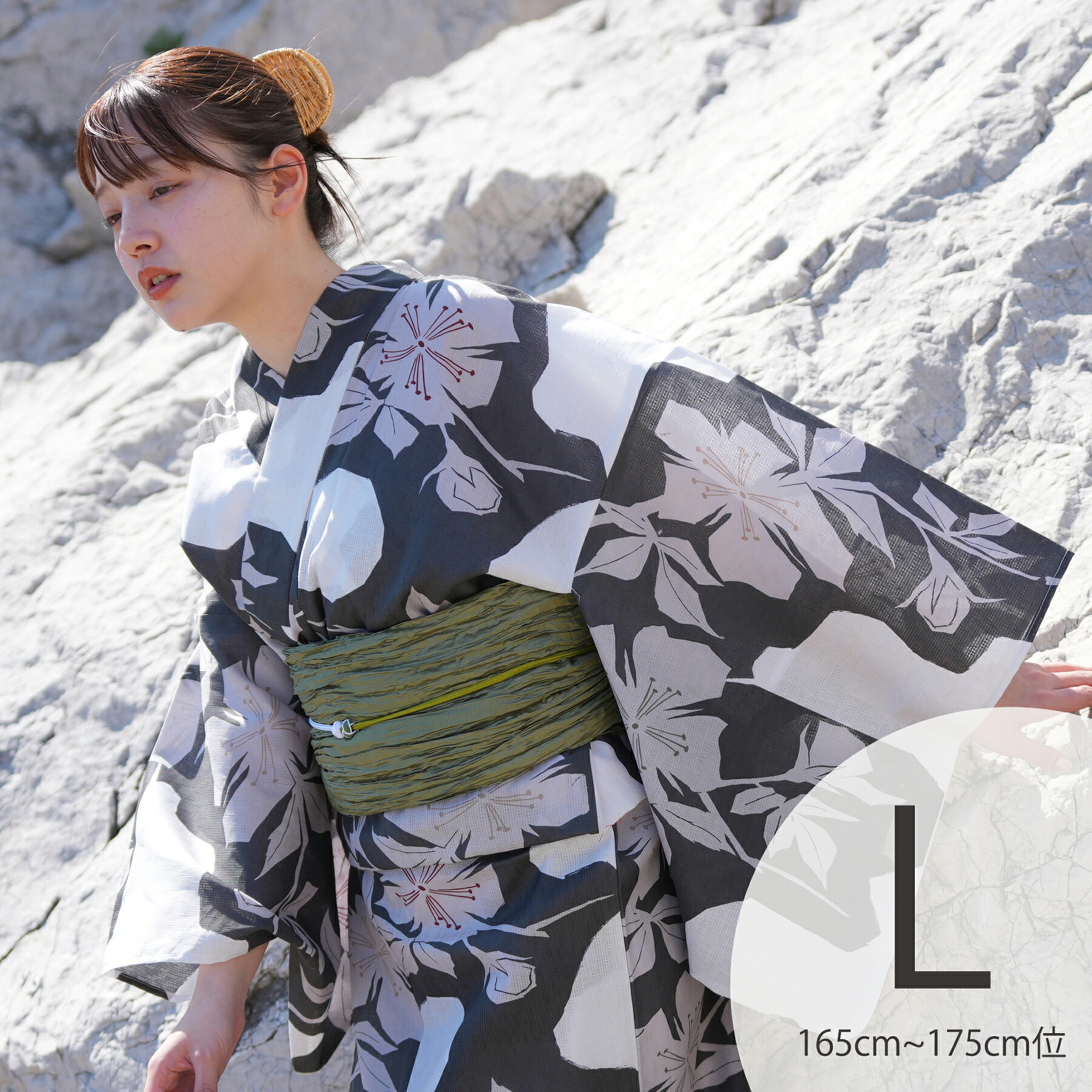 【utatane 高級変わり織 浴衣3点セット 白地に墨色の花切り絵】ここでしか買えない昭和初期アンティーク復刻版 トールサイズ（165-175cm）Lサイズ 浴衣セット（ゆかた・帯・下駄）ですぐお出かけ うたたね 上質 国産生地 国内染色