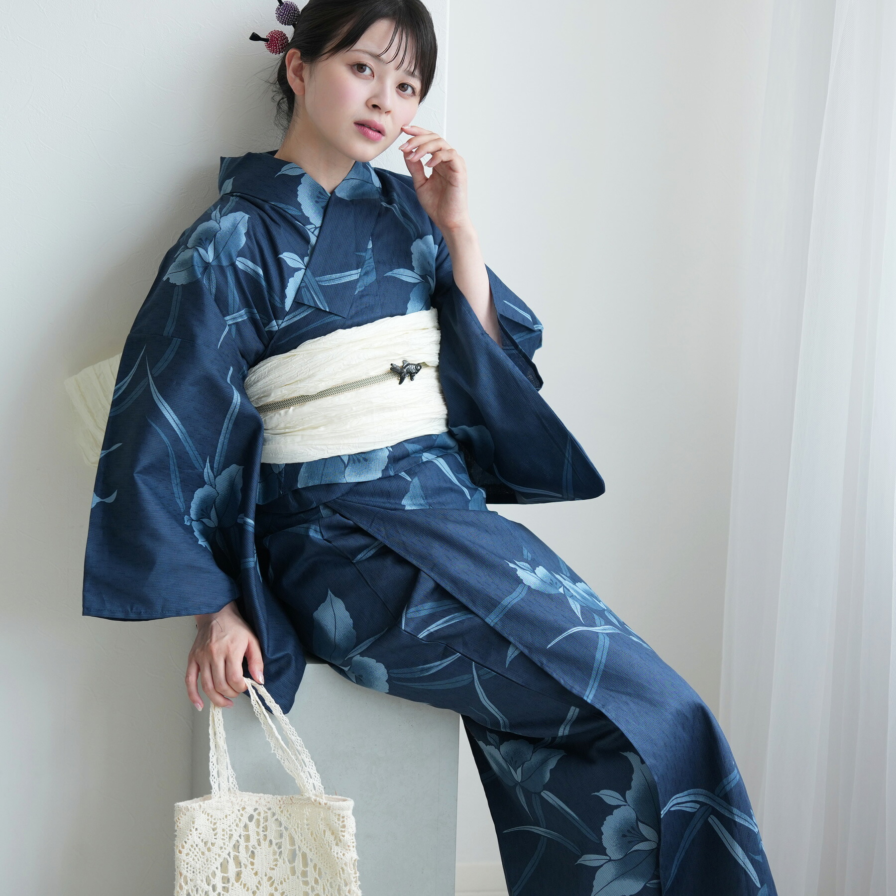 浴衣 セット セパレート二部式 【鉄紺に滲むカトレア utatane 高級変わり織 浴衣・帯・下駄付き 3点セット】 簡単着付け フリーサイズ 国産生地・国内染色 希少図案を現代に復刻｜ひよこ商店