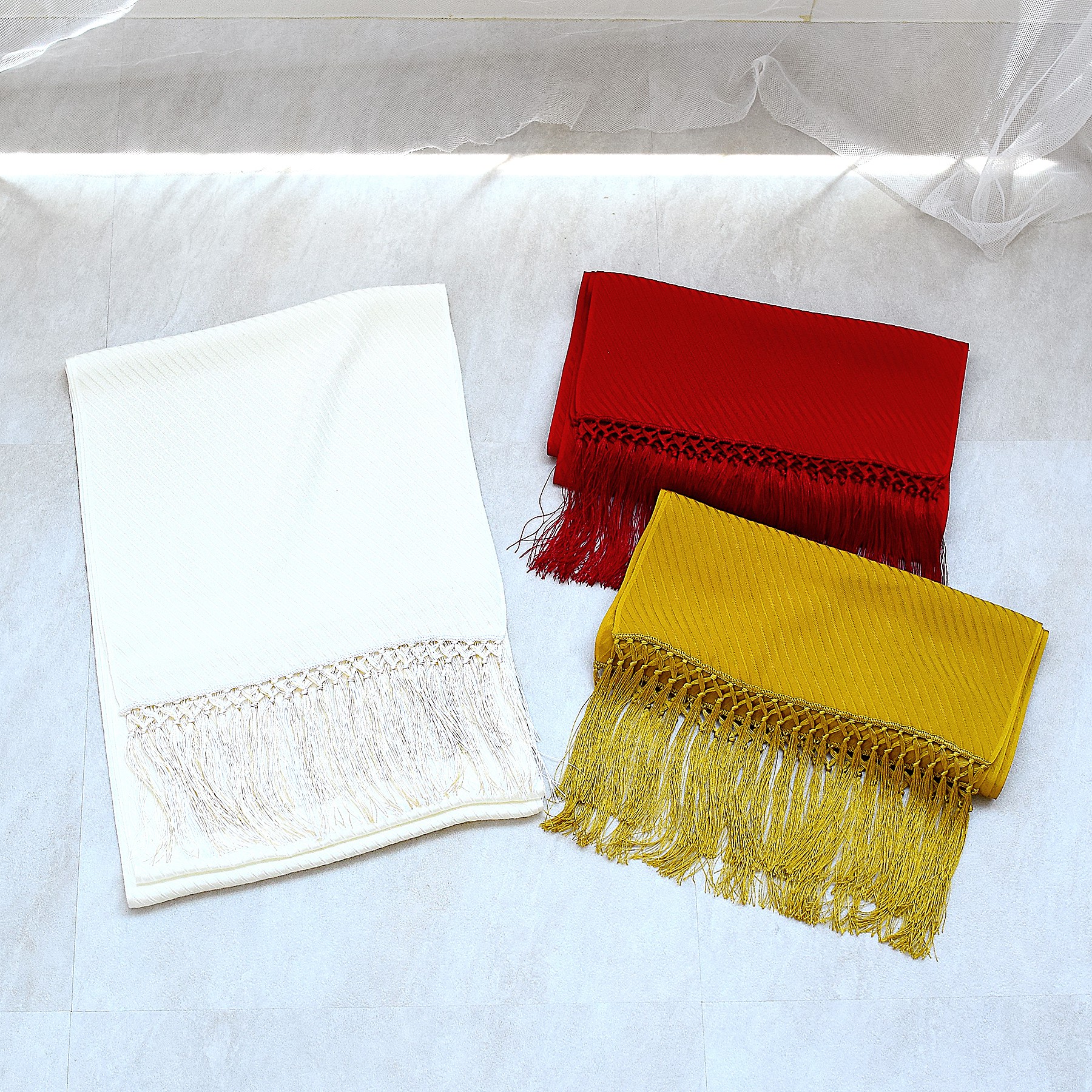 やまと　なでしこ　オリジナル赤と白のストライプ着物　洗えるポリエステル　中古品 やまと なでしこ オリジナル赤と白のストライプ着物 洗える