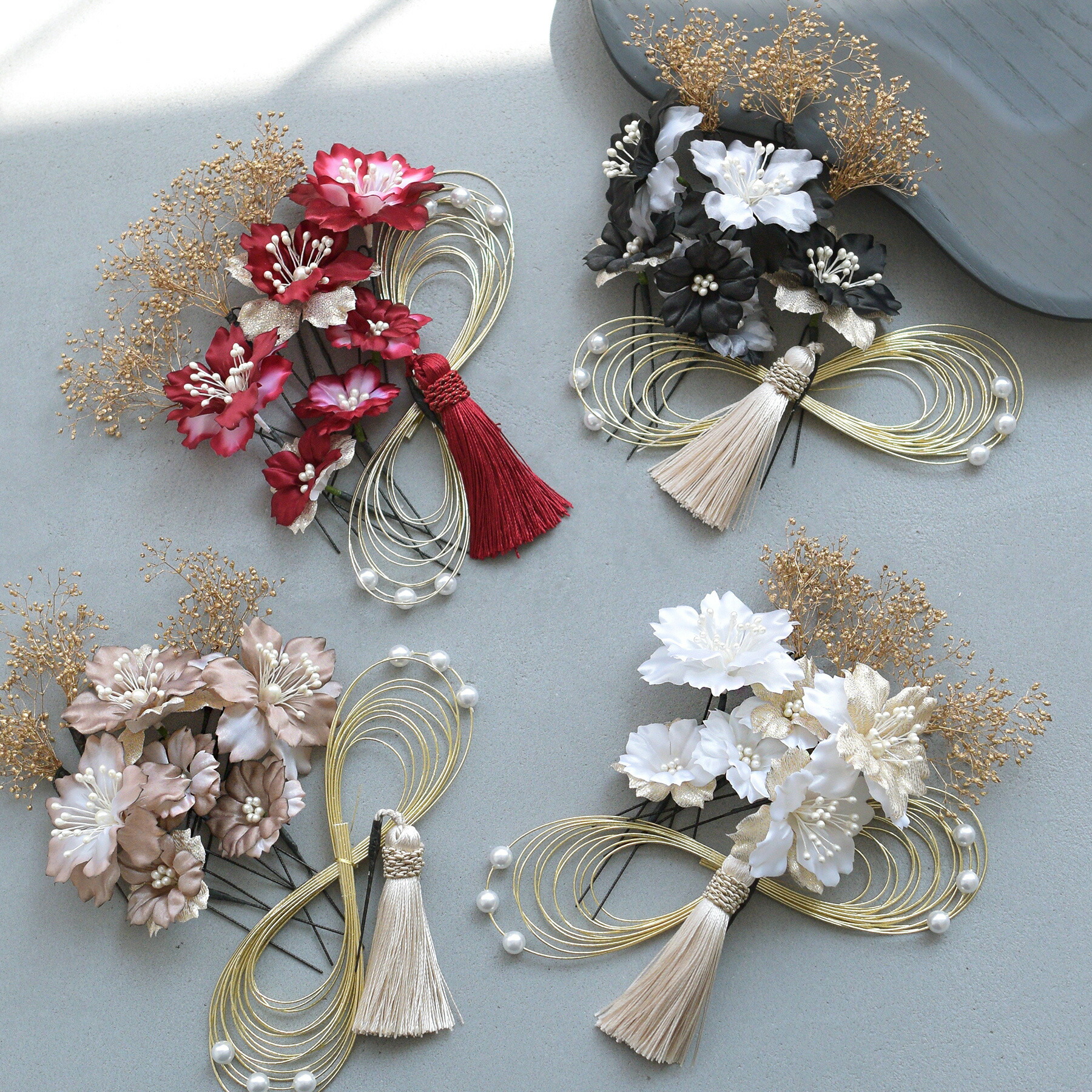 【髪飾り パール水引に桜花かすみ草 Uピン11点セット】 ヘアアクセ 赤 ホワイト 白 ベージュ 黒 ブラック 金 ゴールド ドライフラワー タッセル 大正ロマン レトロ 振袖 袴 成人式 卒業式 前撮り ヘアメ ヘアアレンジ 日本製 国産