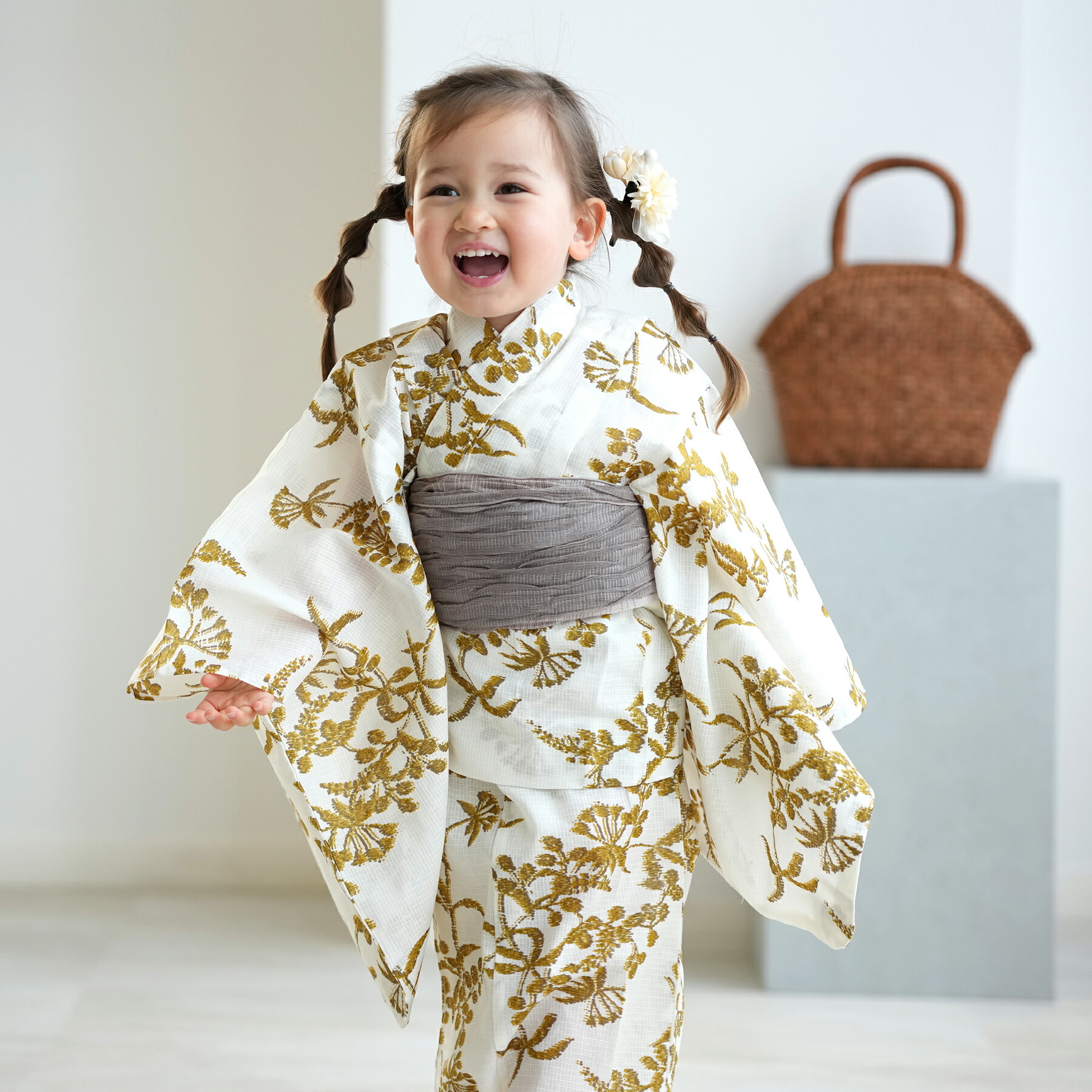 専用☆アンティーククリーム色の着物と帯のセット☆2歳から3歳 楽天市場】七五三 着物 7歳 フルセット レンタル 女の子 Y088 華
