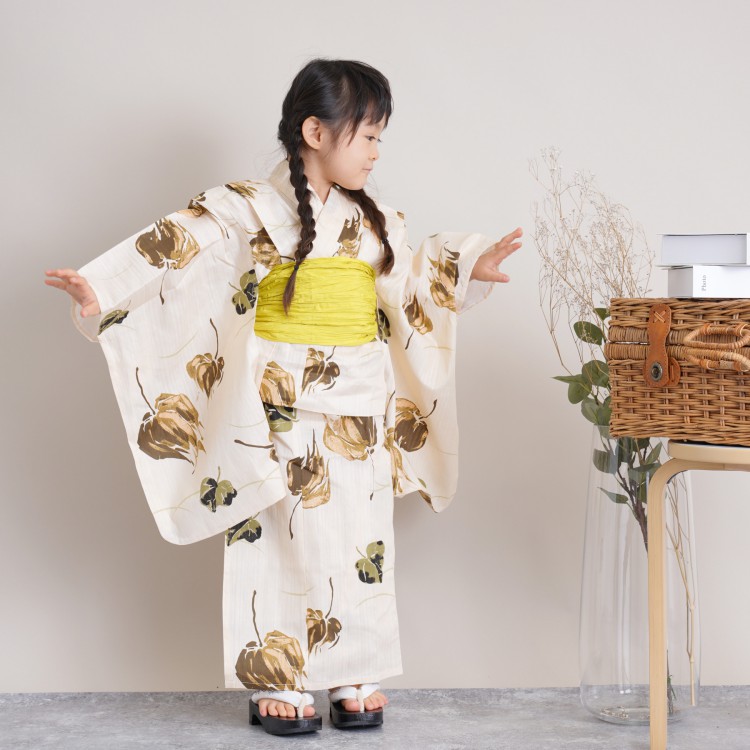 楽天市場 30 Off 子供浴衣 3点セット 浴衣 帯 下駄 キッズ 浴衣 子供 女児浴衣 女の子 浴衣セット お祭 お遊戯 七夕 幼稚園 保育園 こどもゆかた 100 110 1 Kids 3才 10才 古典柄 大正浪漫 レトロ かわいい ひよこ商店