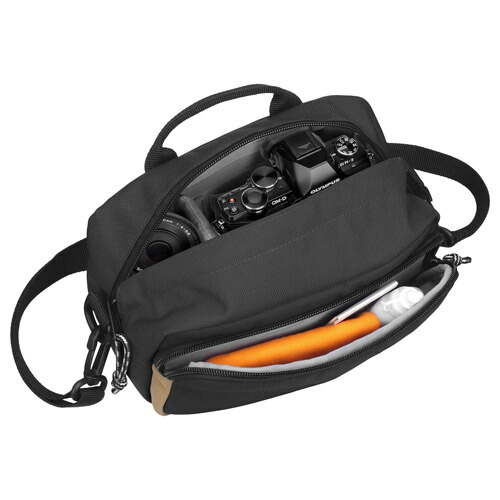 楽天市場 送料無料 Outdoor Products アウトドアプロダクツ カメラショルダーバッグ03 ブラック Odcsb03bk 一眼レフ おしゃれ ミラーレス一眼 ハクバストア 楽天市場店