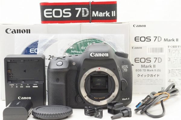【中古】 『美品』 Canon EOS 7D Mark II 上半身 / Canon / 加農砲 / デジタル一眼二眼レフ写真機 / 上半身