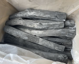 【豊栄焚き物】 生まれながら備長炭 上小丸 2kg 5kg 15kg 外国で産 白炭作り方 備長炭仕上 高射撃能力 長時間燃えさかる 煙少 丸焼き 七輪 火鉢 炉辺 焼鳥 ウナギ 炭火焼 焼肉 囲炉裏 懐石 飲食店 お役目用 備長炭専門職店 豊栄ほう半直線