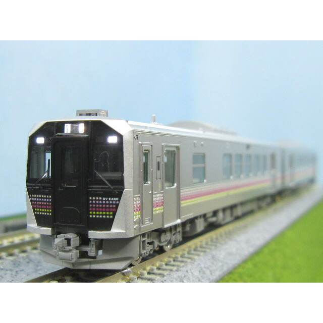 GV-E401・GV-E402形ディーゼルカー(新潟色) セット [98106](JAN：4543736981060)