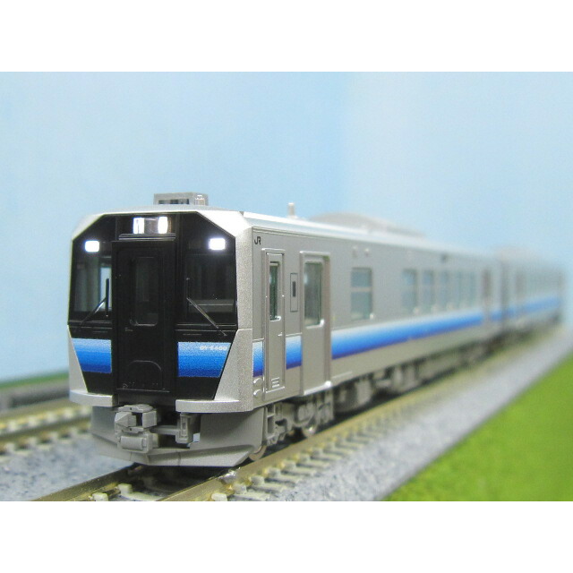 GV-E401・GV-E402形ディーゼルカー(秋田色) セット [98107](JAN：4543736981077)