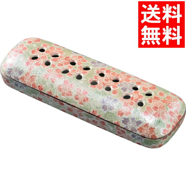 ろうそく 仏具 仏具 蝋燭 線香 回忌法要 線香立 ロウソク 四十九日法要 法要 お返し お線香 仏壇 法事 四十九日 三回忌 返礼 お返し 回忌 進物 贈り物 喪中見舞い 法事 法要送料無料 花摘 寝かせる線香皿 有田焼 大 なでしこ 32xu072 仏具 お線香 ろうそく 蝋燭