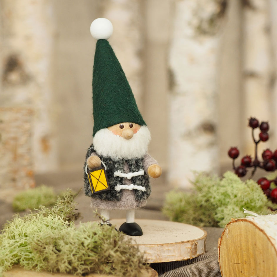 【NORDIKA公式】【2025新作】NORDIKA nisse ノルディカ ニッセ クリスマス 木製人形 ( ランタンを持ったサンタ / Nordic Forest )【北欧雑貨】