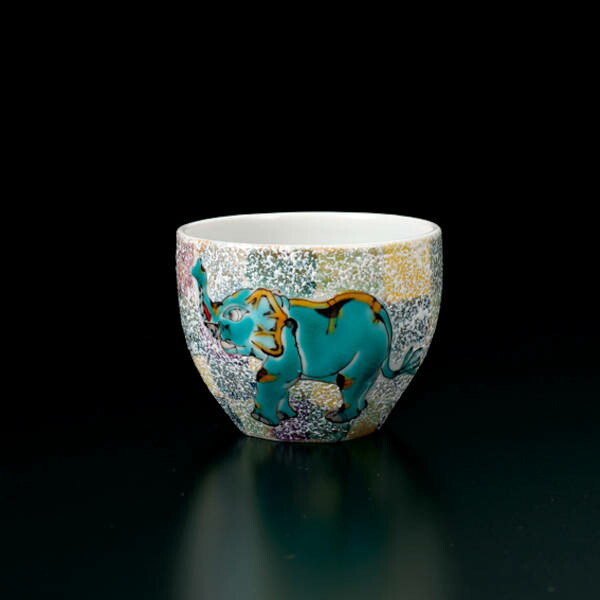 楽天市場】山近泰 九谷焼ぐい呑み 象 : 九谷陶芸 北山堂 楽天市場店