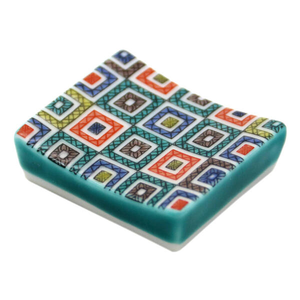 楽天市場】九谷焼 青郊窯箸置き 瓔珞手HC-11 : 九谷陶芸 北山堂 楽天市場店