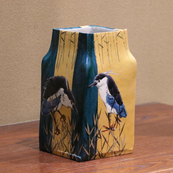 楽天市場】中村陶志人 九谷焼扁壷 Y口小型雪二雀図T-222 [花瓶