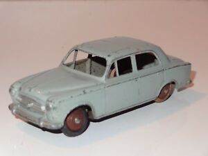 貨物輸送無料 ホビー 型紙車両 車 レーシングカー フランスプジョーw French Dinky Peugeot 403 24b La Consoude Au Jardin Fr