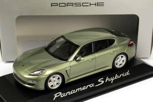 【送料無料】ホビー　模型車　車　レーシングカー ポルシェパナメーラハイブリッドu143 porsche panamera s hybrid kristallgrun vert dealeredition oem