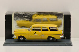 【送料無料】ホビー 模型車 車 レーシングカー フォードコンビボックスネオford taunus p2 kombi deutche bundespost neo 143 neuf en boite