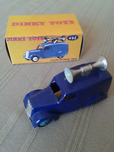 【送料無料】ホビー　模型車　車　レーシングカー オースティンラウドスピーカーヴァンdinky toys 34 c austin loudspeaker van 1948 boxed 492