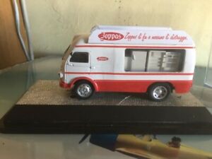 【送料無料】ホビー　模型車　車　レーシングカー トラック143 camion om leoncino espositore ambulante elettrodomestici zoppas