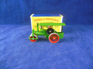 【送料無料】ホビー　模型車　車　レーシングカー マッチポータースチームローラーミッドボックスグリーンmatchbox yesteryear y11 1920 aveling porter steam roller mid vert numero 2 d1box