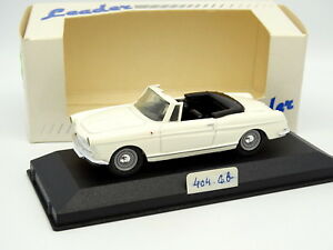 【送料無料】ホビー　模型車　車　レーシングカー リーダープジョーカブリオレleader resine cec 143 peugeot 404 cabriolet blanche