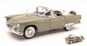 【送料無料】ホビー　模型車　車　レーシングカー フォードサンダーバードハードトップグリーンモデルford thunderbird hard top 1956 green 118 model motormax