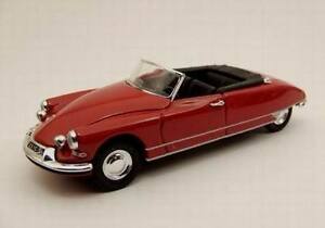 【送料無料】ホビー　模型車　車　レーシングカー シトロエンカブリオモデルリオリオcitroen ds 19 cabrio 1961 red 143 model rio4208 rio