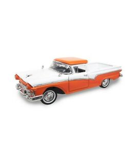 【送料無料】ホビー　模型車　車　レーシングカー フォードホワイトオレンジford ranchero 1957 whiteorange 118