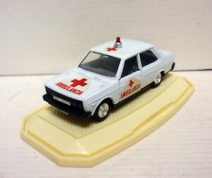 【送料無料】ホビー　模型車　車　レーシングカー シートミラseat 131 ambulancia 143 mira 4010
