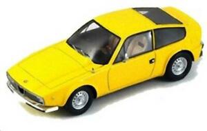 【送料無料】ホビー　模型車　車　レーシングカー スパークアルファロメオジュニアイエローspark s0614 alfa romeo junior z 1600 1974 jaune 143