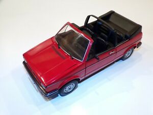 【送料無料】ホビー 模型車 車 レーシングカー クロノフォルクスワーゲンフォルクスワーゲンゴルフカブリオchrono 118 volkswagen vw golf rouge cabrio tres bon etat