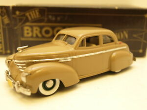 【送料無料】ホビー　模型車　車　レーシングカー グラハムカットbrooklin brk38 1939 graham combination coupe
