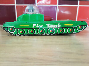 【送料無料】ホビー　模型車　車　レーシングカー ビンテージプレートタンク1960 s vintage 215 cm tin plaque feu tank made in china m f 956 tres bon etat