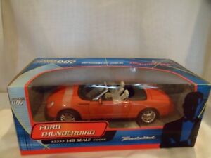【送料無料】ホビー　模型車　車　レーシングカー ジェームスボンドフォードサンダーバードダイボックスbeanstalk 118 james bond ford thunderbird meurs un autre jourcret