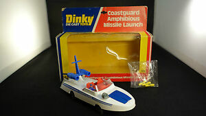 【送料無料】ホビー　模型車　車　レーシングカー ミサイルボートボートカヌーダイアログボックスdinky toys gb 674 costguard amphibious missile launch boat bateau canot boite