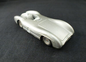 【送料無料】ホビー　模型車　車　レーシングカー aメルセデスmarklin n 8010 mercedes w196 143 peu frequent