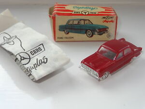 【送料無料】ホビー 模型車 車 レーシングカー フォードファルコンインボックスリーフレットanguplas ford falcon 56 en boite avec notice