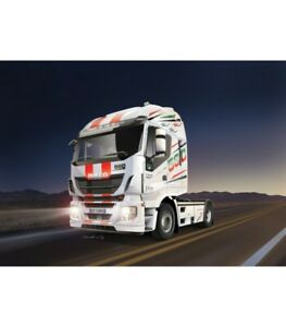 【送料無料】ホビー　模型車　車　レーシングカー ユーロキットiveco stralis hiway euro 5 kit 124