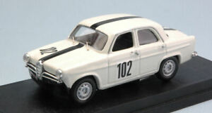 【送料無料】ホビー　模型車　車　レーシングカー ミニチュアスケールリオアルファニュルブルクリンクminiature voiture echelle 143 rio alfa giulietta ti n102 4th nurburgring