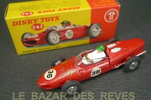 【送料無料】ホビー　模型車　車　レーシングカー フェラーリレーシングボックスオンdinky toys gb ferrari racing car ref 242 boite