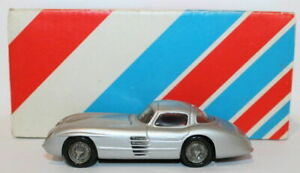 【送料無料】ホビー　模型車　車　レーシングカー レコードスケールモデルメルセデスレフカットシルバーrecord 143 scale resin model mercedes 300 slr coupe silver