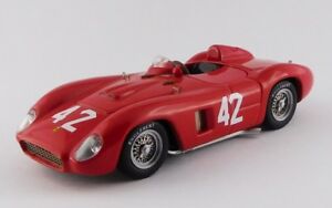 【送料無料】ホビー　模型車　車　レーシングカー アートアートモデルフェラーリグランプリキューバart model art387 ferrari 500 tr 8eme gp cuba 1957 143