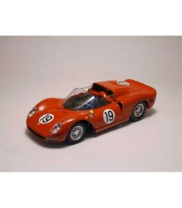 【送料無料】ホビー　模型車　車　レーシングカー フェラーリオープンサーティースferrari 330 p 2 open n19 17th lm 1965 jsurteeslscarfiotti 143