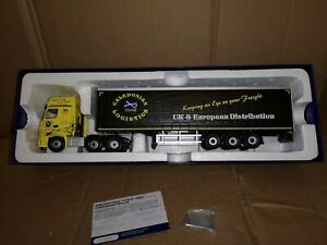 【送料無料】ホビー 模型車 車 レーシングカー コーギーメルセデスアクトロストレーラーカレドニアンcorgi mercedes actros amp; cs trailercaledonian logistique