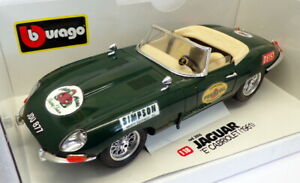 【送料無料】ホビー 模型車 車 レーシングカー スケールモデルジャガーburago echelle 118 voiture modele 3016 1961 jaguar e cabriovert