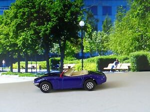 【送料無料】ホビー　模型車　車　レーシングカー コーギートヨタcorgi toys whizzwheels 375 toyota 2000gt en violet
